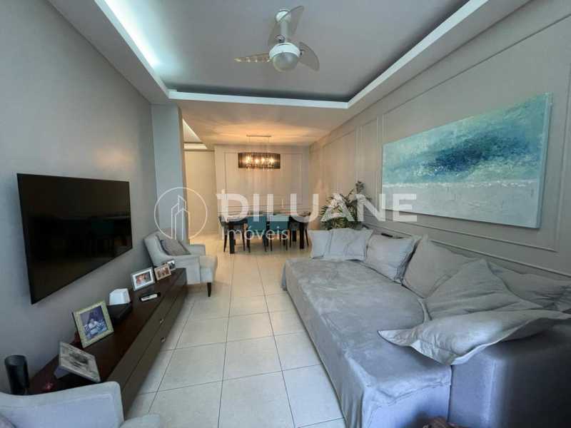 Apartamento à venda com 3 quartos, 120m² - Foto 10