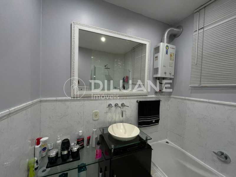 Apartamento à venda com 3 quartos, 120m² - Foto 14