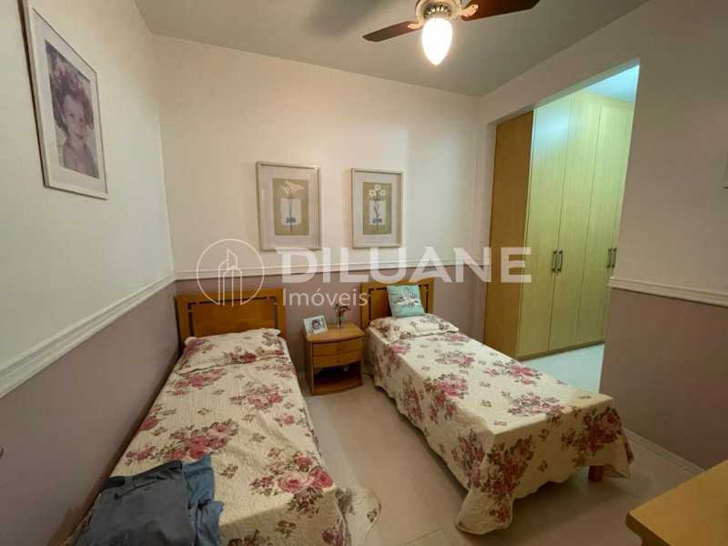 Apartamento à venda com 3 quartos, 120m² - Foto 16