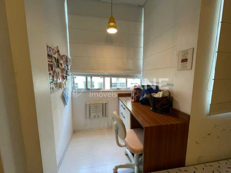 Apartamento à venda com 3 quartos, 120m² - Foto 22