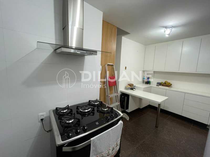 Apartamento à venda com 3 quartos, 84m² - Foto 27