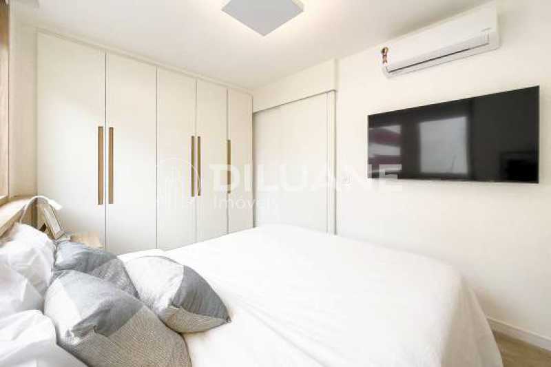 Apartamento à venda com 1 quarto, 30m² - Foto 18