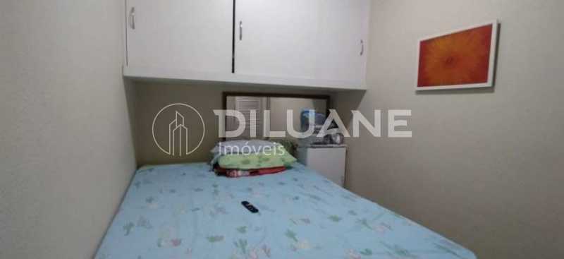 Apartamento à venda com 1 quarto, 38m² - Foto 13