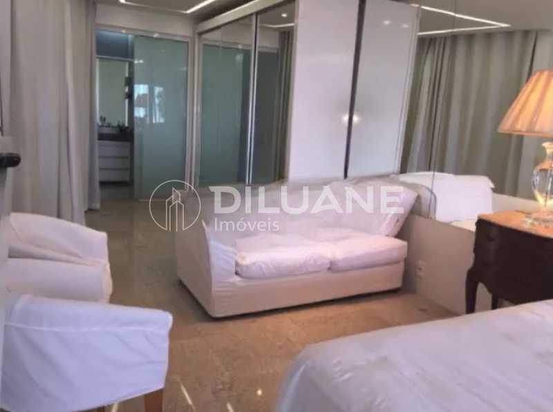 Apartamento à venda com 4 quartos, 140m² - Foto 5