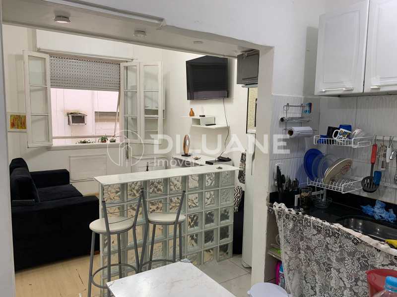 Apartamento à venda com 1 quarto, 37m² - Foto 7