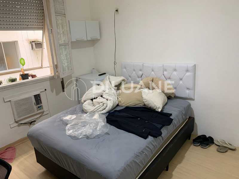 Apartamento à venda com 1 quarto, 37m² - Foto 12