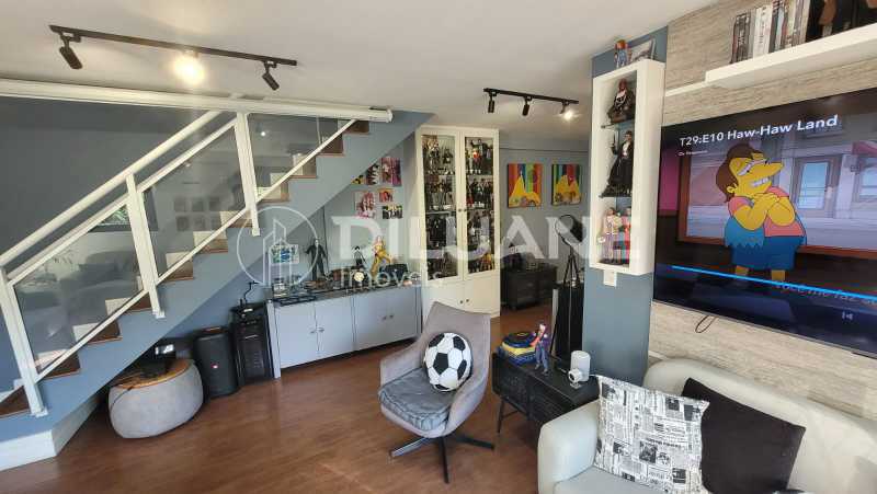 Cobertura à venda com 4 quartos, 190m² - Foto 3