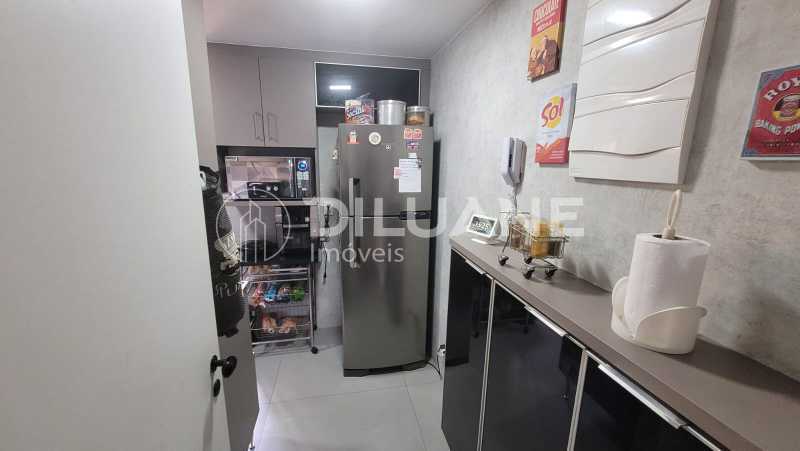 Cobertura à venda com 4 quartos, 190m² - Foto 25