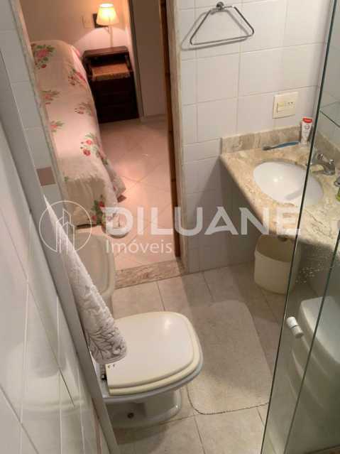 Apartamento à venda com 2 quartos, 100m² - Foto 14