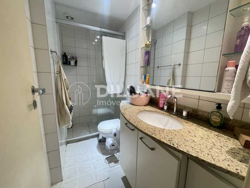 Cobertura à venda com 3 quartos, 150m² - Foto 16