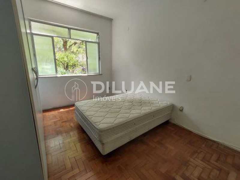 Apartamento à venda com 3 quartos, 87m² - Foto 13