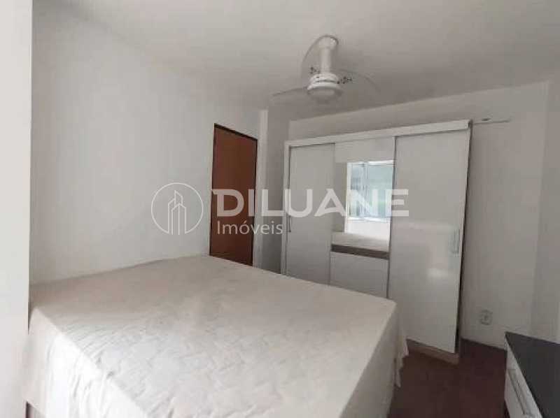 Apartamento à venda com 3 quartos, 87m² - Foto 19