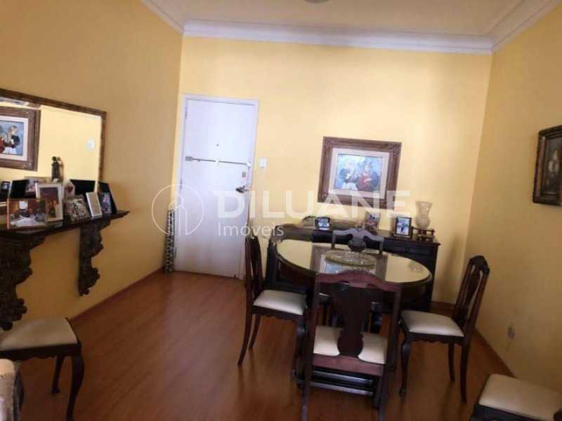 Apartamento à venda com 3 quartos, 133m² - Foto 5