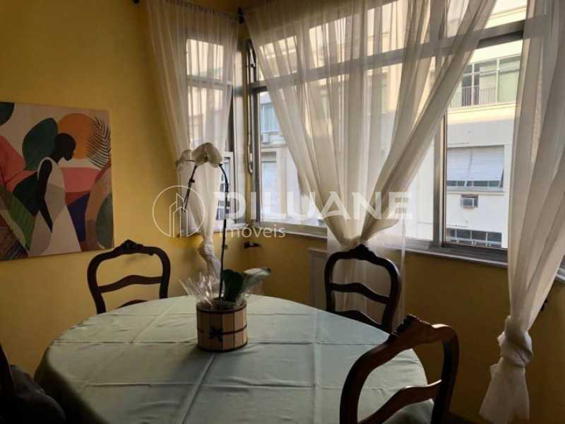 Apartamento à venda com 3 quartos, 133m² - Foto 6