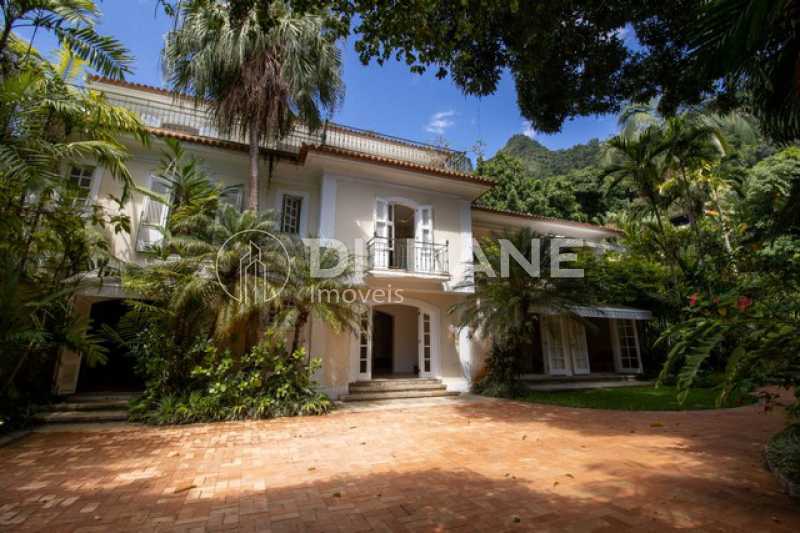 Casa à venda com 5 quartos, 1640m² - Foto 6