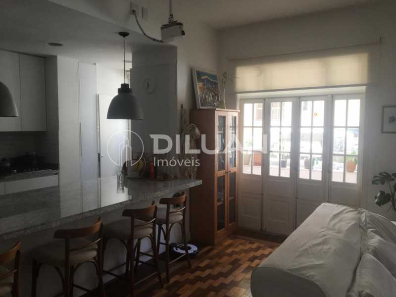 Apartamento à venda com 3 quartos, 90m² - Foto 23