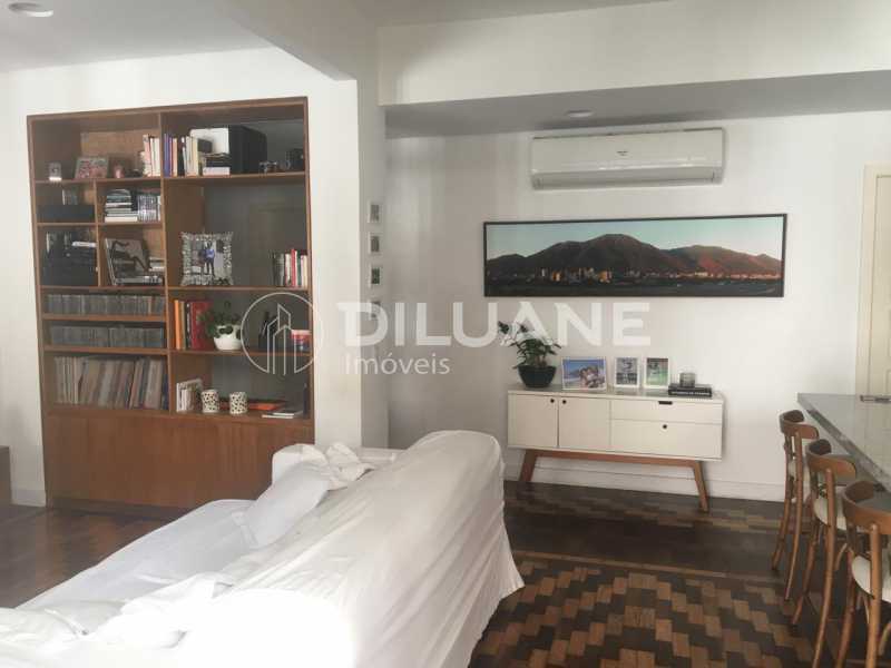 Apartamento à venda com 3 quartos, 90m² - Foto 5