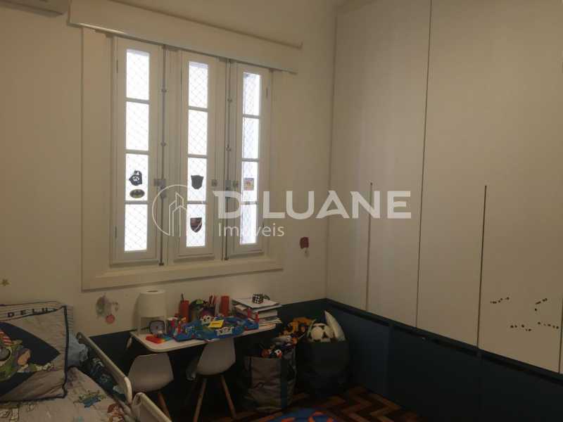 Apartamento à venda com 3 quartos, 90m² - Foto 27