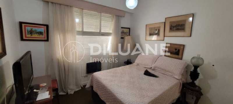 Apartamento à venda com 3 quartos, 149m² - Foto 33