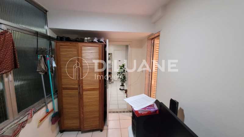 Apartamento à venda com 4 quartos, 160m² - Foto 6