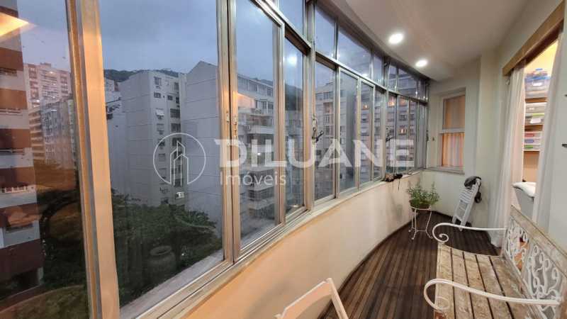 Apartamento à venda com 4 quartos, 160m² - Foto 17