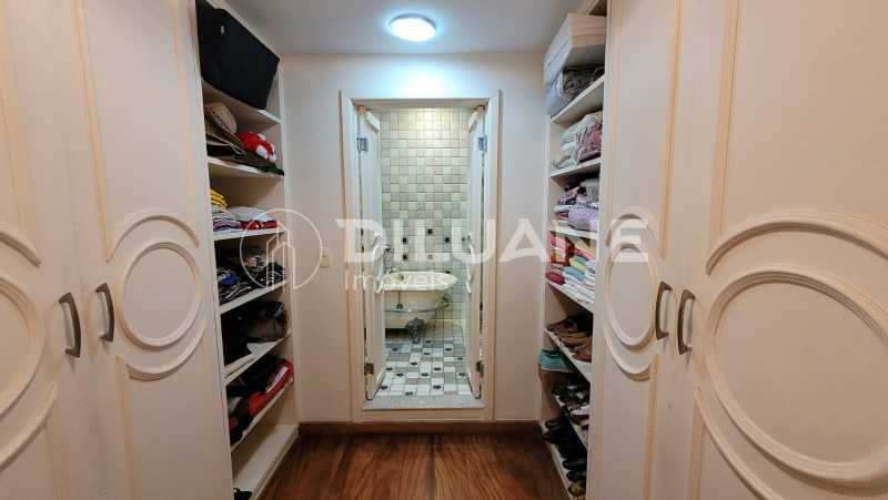 Apartamento à venda com 4 quartos, 160m² - Foto 24