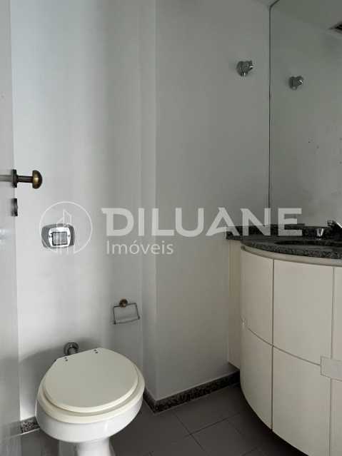 Apartamento à venda com 2 quartos, 99m² - Foto 25