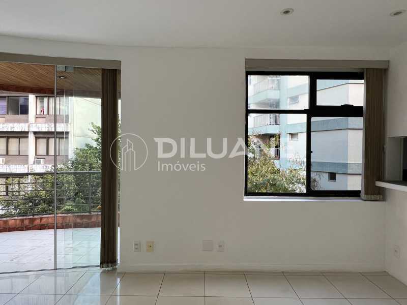 Apartamento à venda com 2 quartos, 99m² - Foto 14