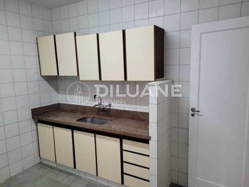 Apartamento à venda com 2 quartos, 95m² - Foto 6