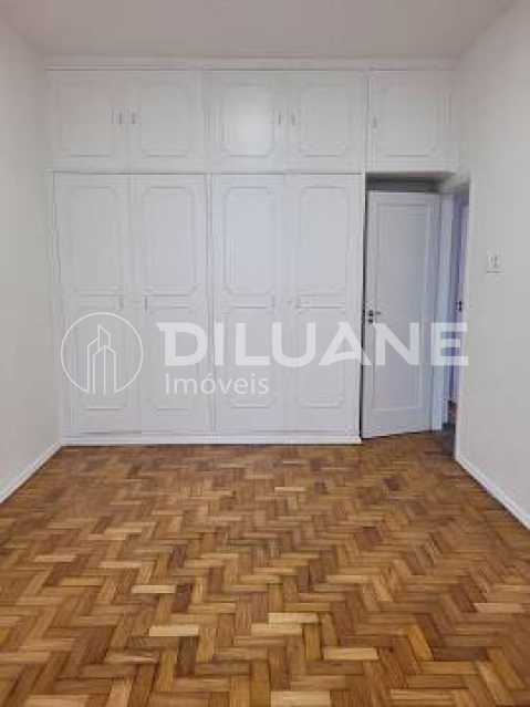 Apartamento à venda com 2 quartos, 95m² - Foto 11