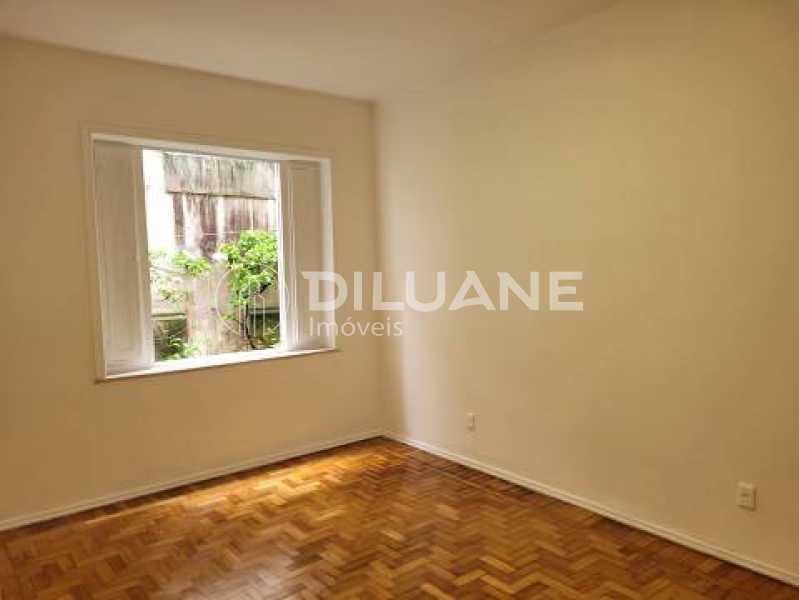 Apartamento à venda com 2 quartos, 95m² - Foto 13