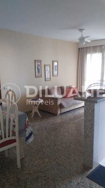 Apartamento à venda com 1 quarto, 57m² - Foto 5