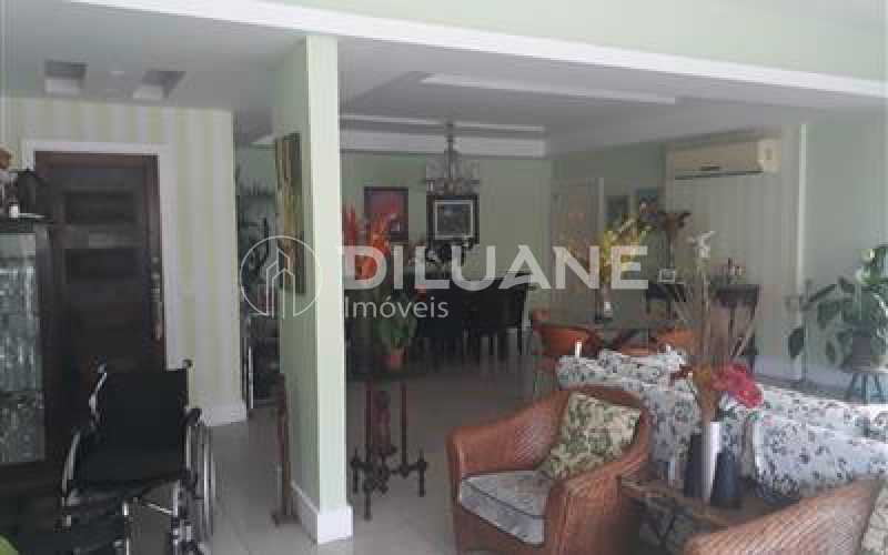 Apartamento à venda com 4 quartos, 238m² - Foto 22