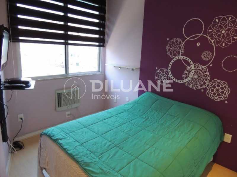 Apartamento à venda com 1 quarto, 48m² - Foto 12