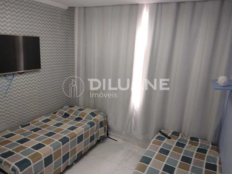 Apartamento à venda com 2 quartos, 88m² - Foto 14