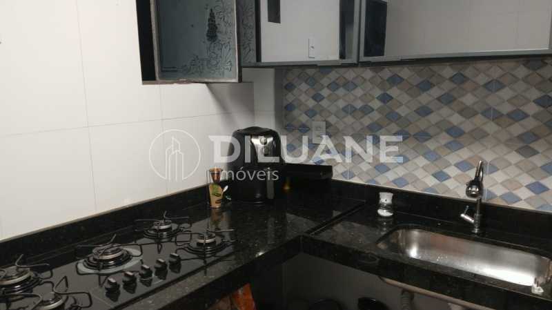 Apartamento à venda com 2 quartos, 88m² - Foto 23