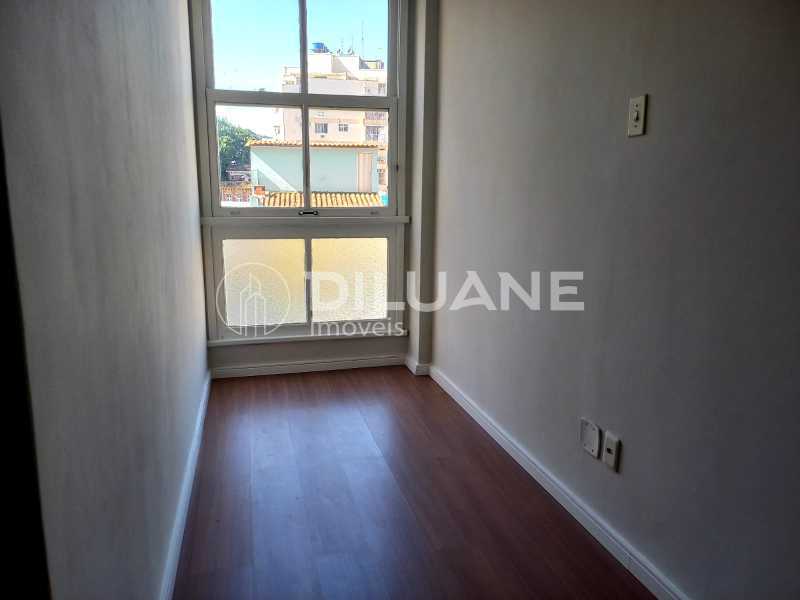 Apartamento à venda com 1 quarto, 64m² - Foto 2