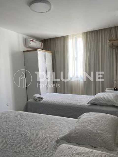 Apartamento à venda com 1 quarto, 43m² - Foto 9