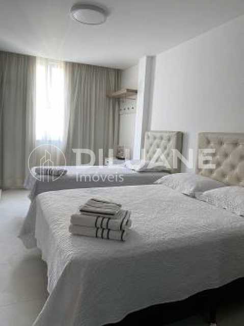 Apartamento à venda com 1 quarto, 43m² - Foto 11