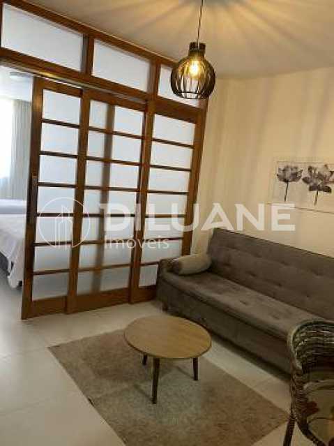 Apartamento à venda com 1 quarto, 43m² - Foto 1