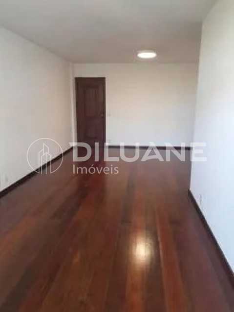 Apartamento à venda com 3 quartos, 130m² - Foto 5