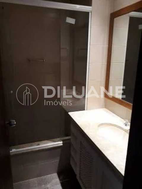 Apartamento à venda com 3 quartos, 130m² - Foto 13