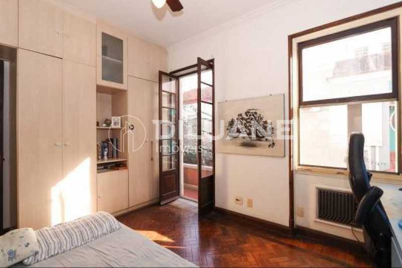 Casa de Vila à venda com 3 quartos, 175m² - Foto 10