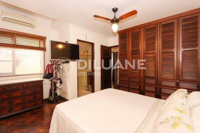 Casa de Vila à venda com 3 quartos, 175m² - Foto 17