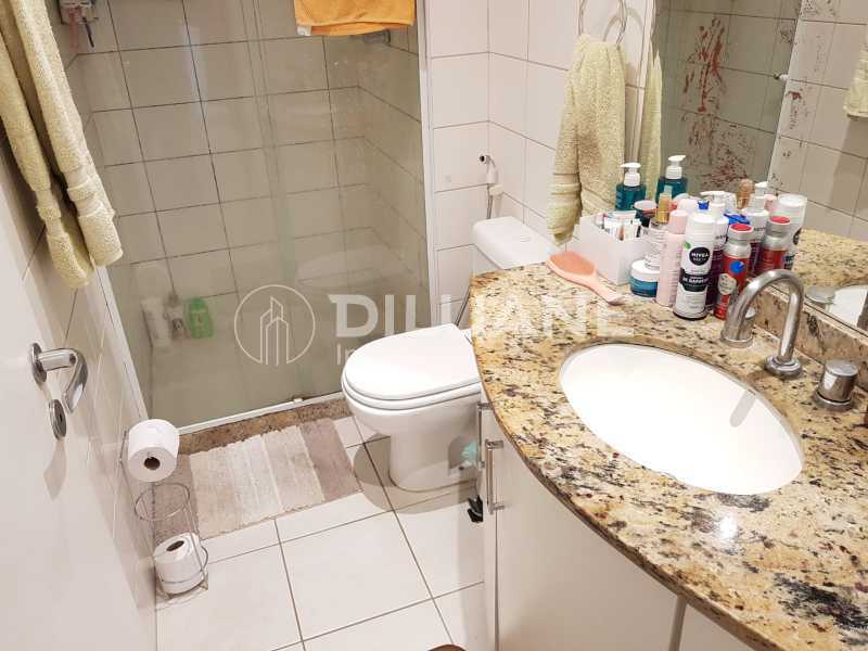 Apartamento à venda com 2 quartos, 110m² - Foto 19