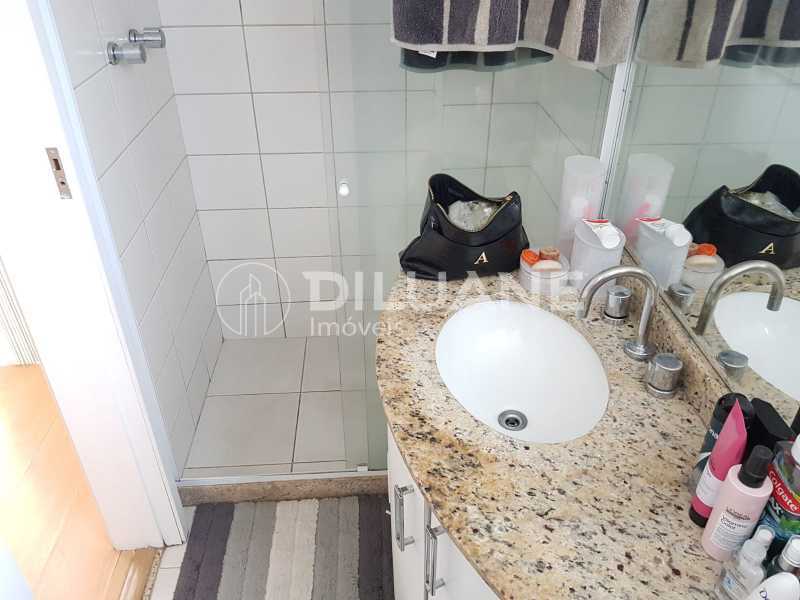 Apartamento à venda com 2 quartos, 110m² - Foto 30