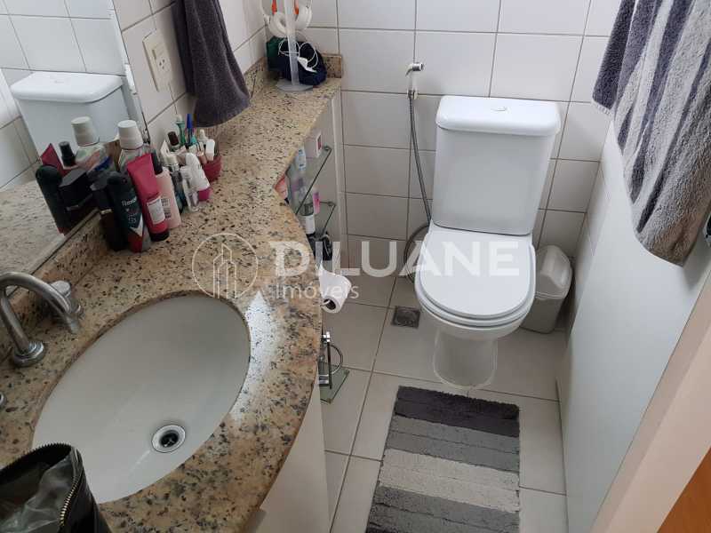 Apartamento à venda com 2 quartos, 110m² - Foto 31