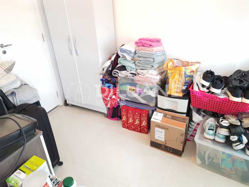 Apartamento à venda com 2 quartos, 110m² - Foto 35