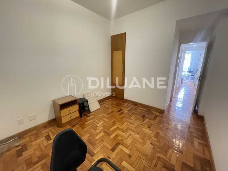 Apartamento à venda com 3 quartos, 115m² - Foto 15