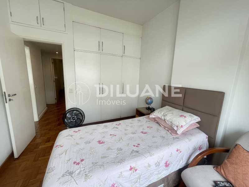 Apartamento à venda com 3 quartos, 115m² - Foto 20